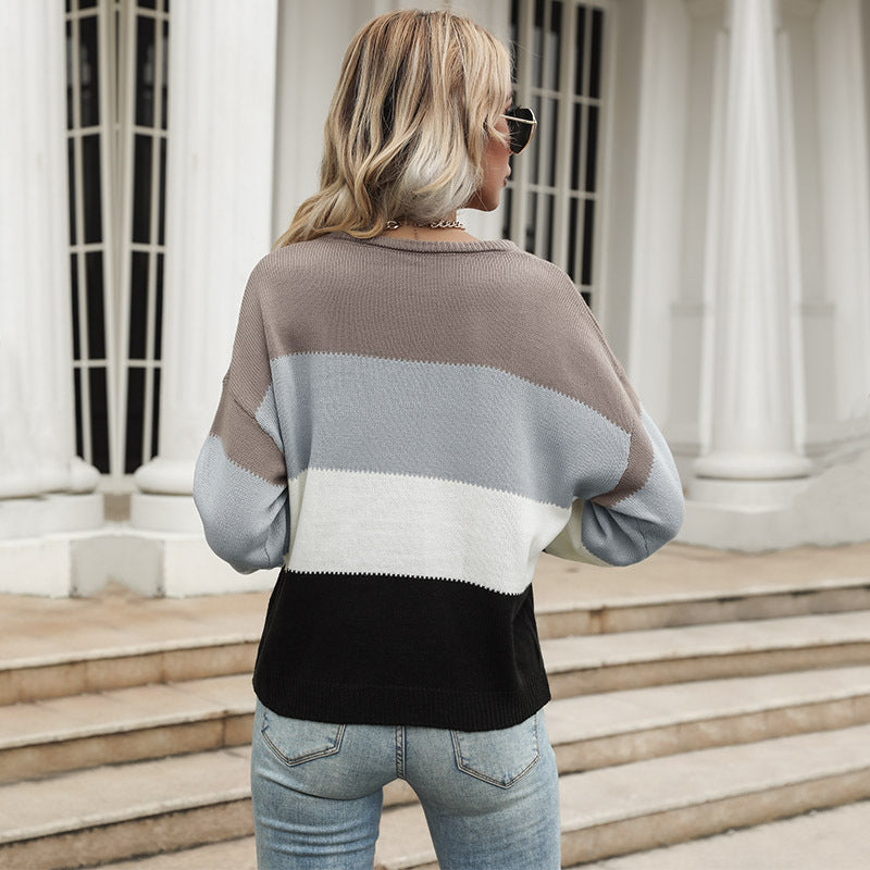 Long sleeved sweater for women